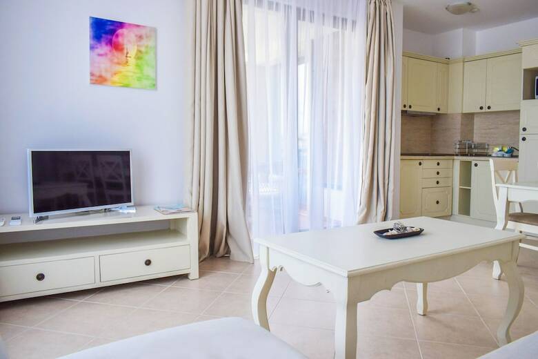 Hotel Oasis Resort & Spa
