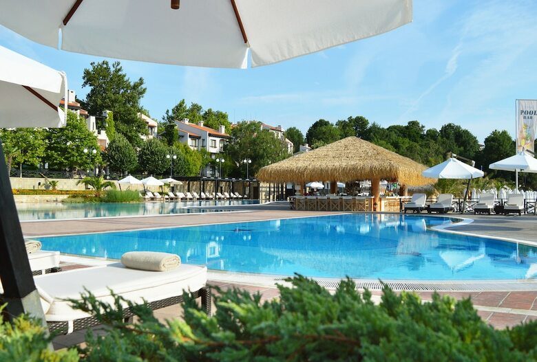 Hotel Oasis Resort & Spa