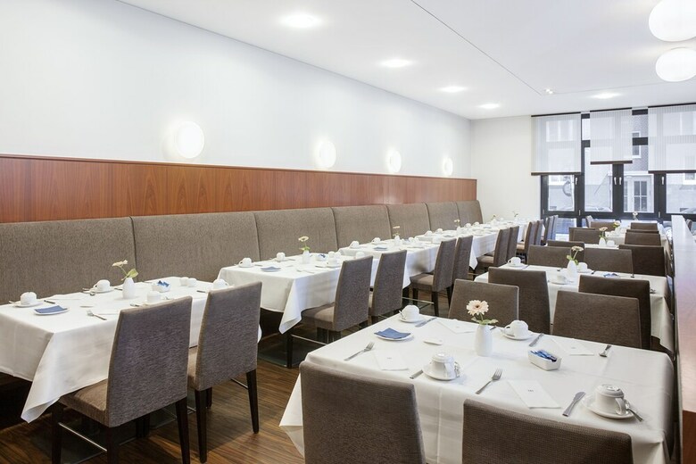 Hotel NH Hamburg Altona
