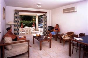 Jacaranda Hotel Apartments
