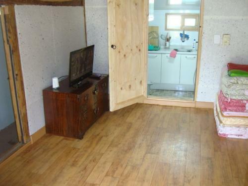 Hostal Sarangbang Guesthouse