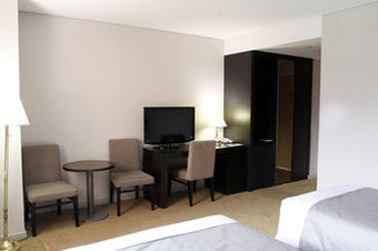 Kolon Hotel