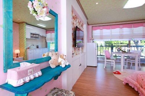 Bellus-rose Pension Gyeongju