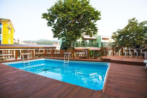 Bellus-rose Pension Gyeongju