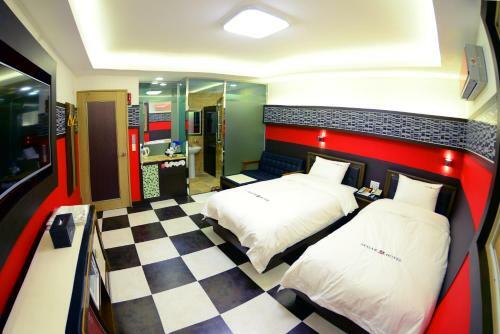 Sugar Motel