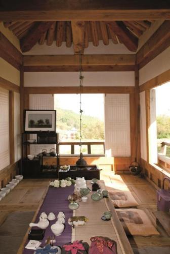 Hostal Korean Traditional House - Chungnokdang