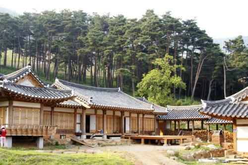 Hostal Korean Traditional House - Chungnokdang