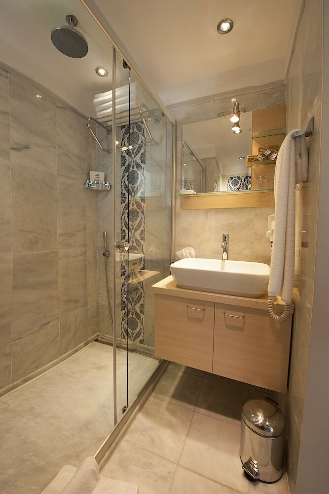 Hotel Mavi Suite T�rkb�k�