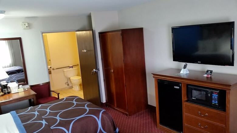Hotel Super 8 By Wyndham Mcgehee