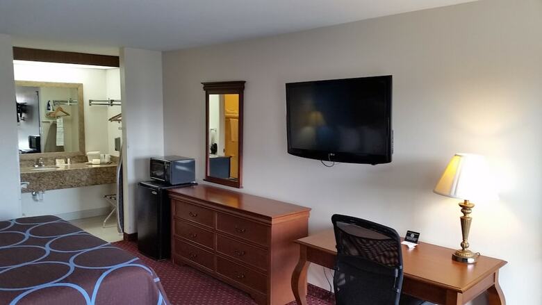 Hotel Super 8 By Wyndham Mcgehee