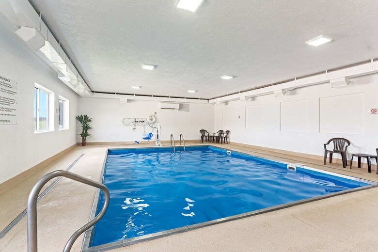 Hotel Quality Inn & Suites