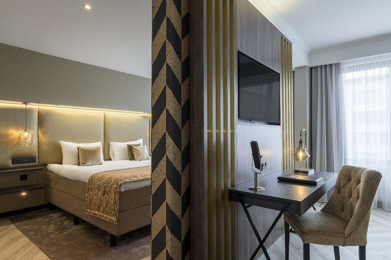 Plaza Hotel