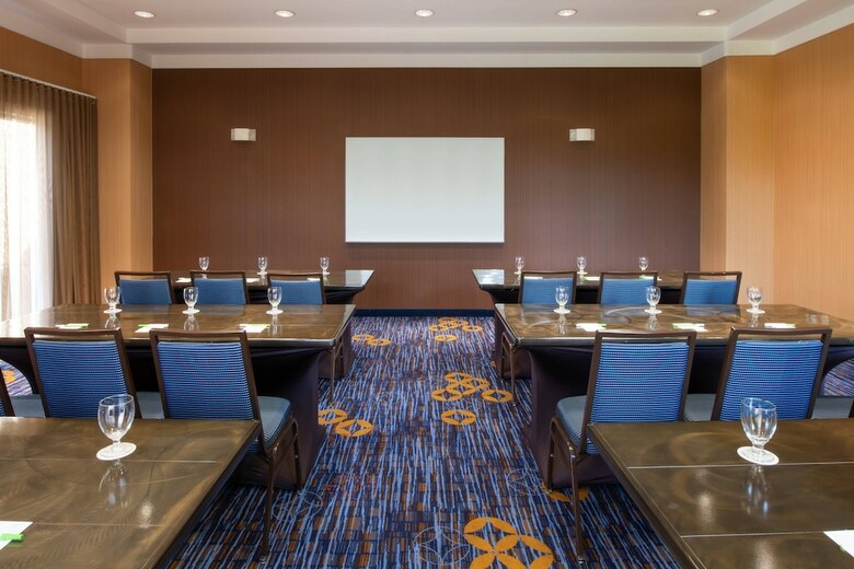 Hotel Courtyard By Marriott Newark Silicon Valley