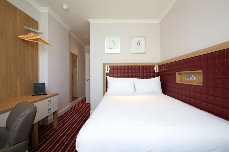 Hallmark Hotel Croydon Aerodrome