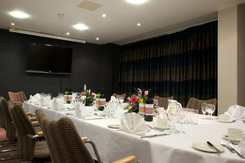 Hallmark Hotel Croydon Aerodrome