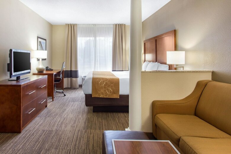 Hotel Comfort Suites Southport - Oak Island