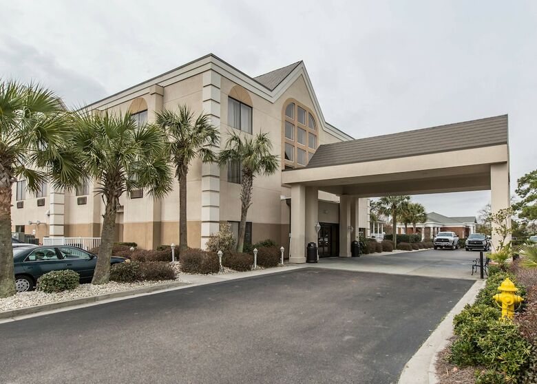 Hotel Comfort Suites Southport - Oak Island