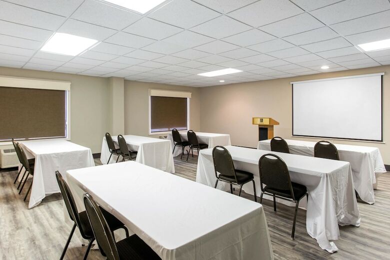 Hotel Comfort Suites Southport - Oak Island