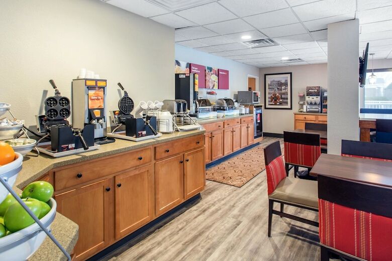 Hotel Comfort Suites Southport - Oak Island