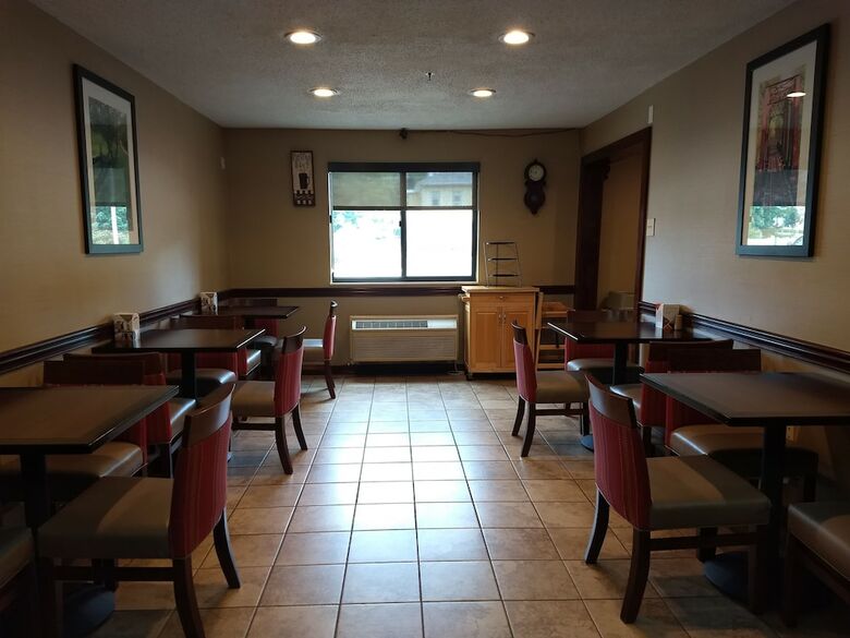 Hotel Comfort Inn