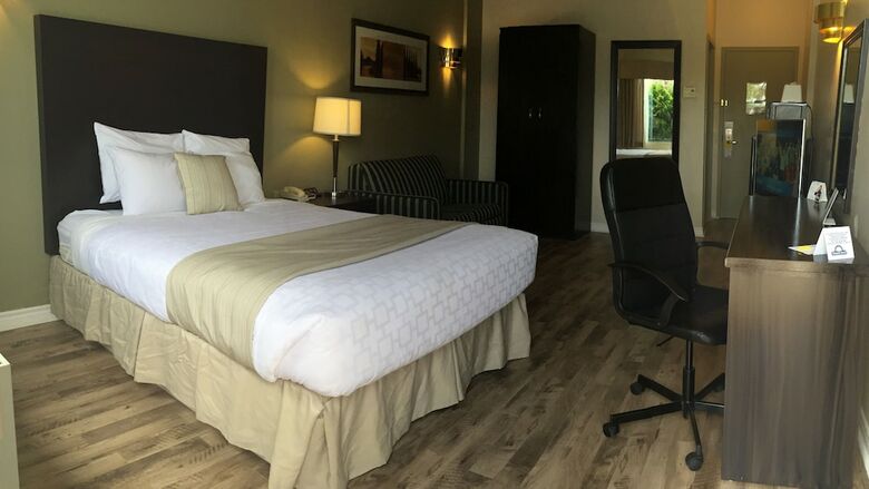 Hotel Days Inn By Wyndham Ste. Helene-de-bagot
