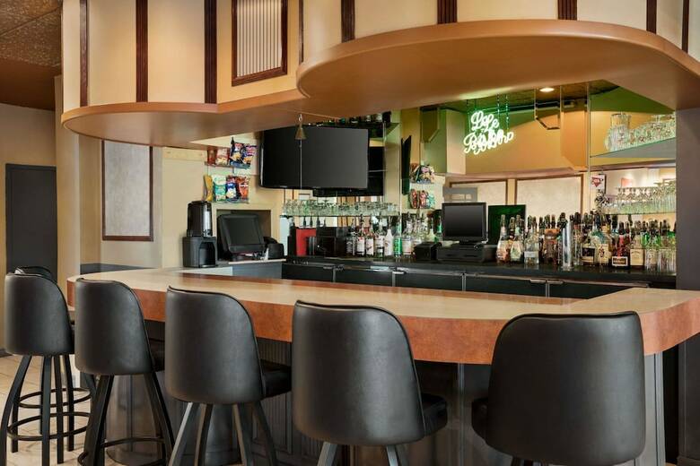 Hotel Days Inn By Wyndham Ste. Helene-de-bagot