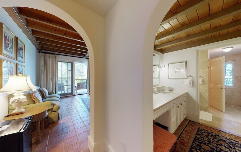 Hotel The Cloister