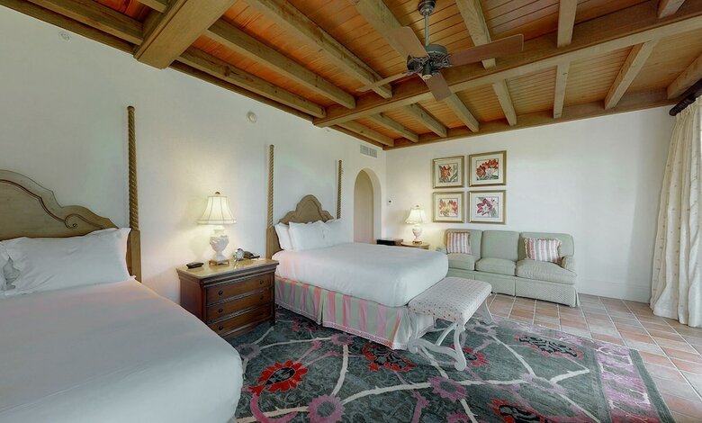 Hotel The Cloister