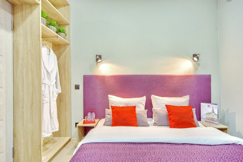 Hotel Piter On Dobrolyubova