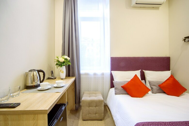 Hotel Piter On Dobrolyubova