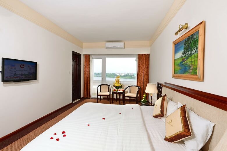 Century Riverside Hotel Hue