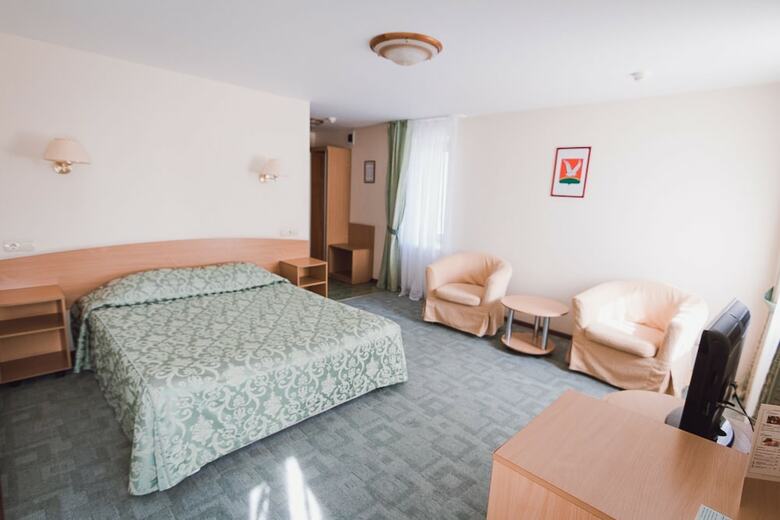 Amaks Safar Hotel