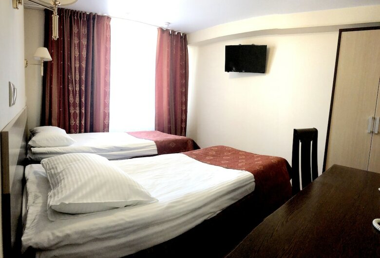 Amaks Safar Hotel