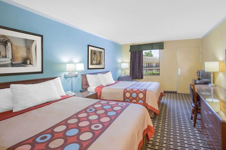 Hotel Super 8 By Wyndham Jasper