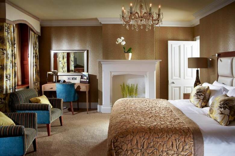 Hotel South Lodge