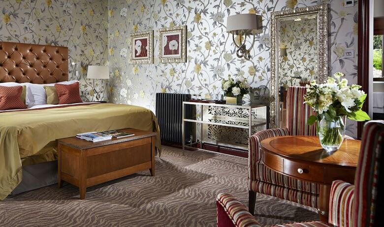 Hotel South Lodge