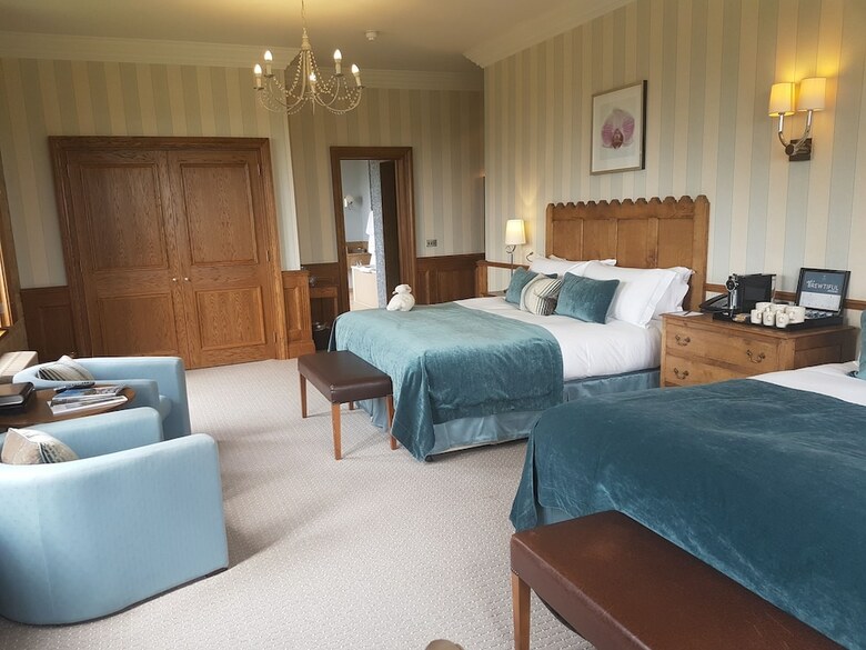 Hotel South Lodge