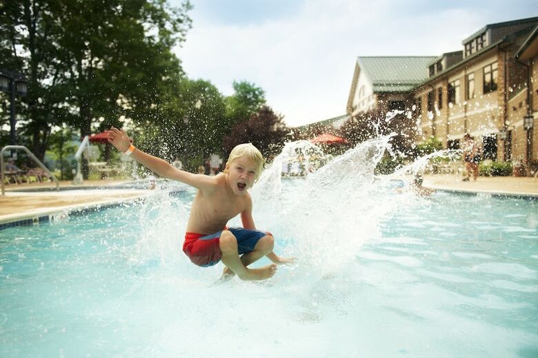 Hotel Stonewall Resort