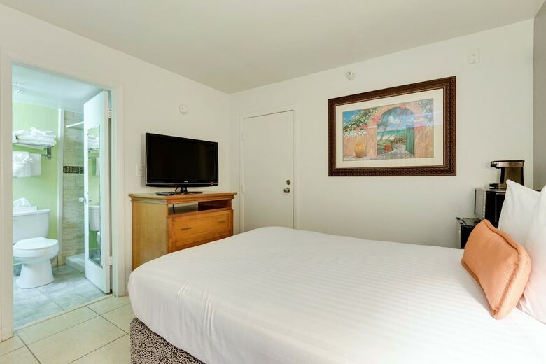 Pierview Hotel & Suites