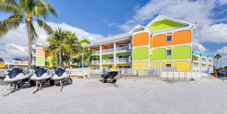 Pierview Hotel & Suites