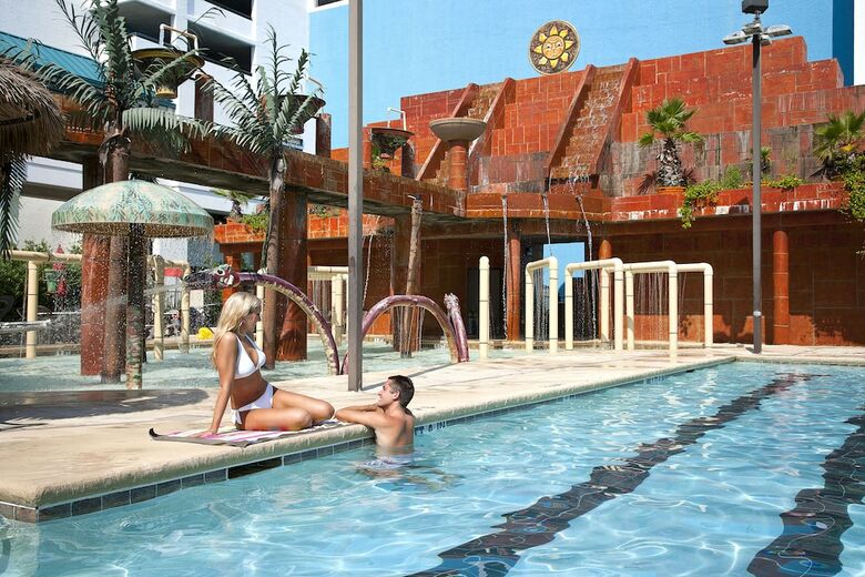 Hotel Landmark Resort