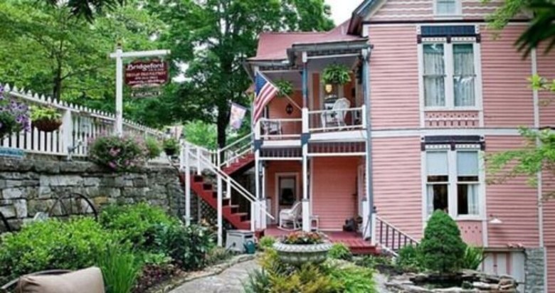The Bridgeford House Bed & Breakfast