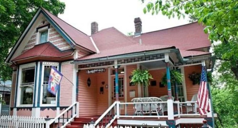 The Bridgeford House Bed & Breakfast