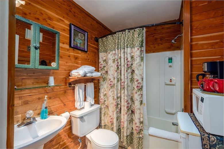 The Bridgeford House Bed & Breakfast