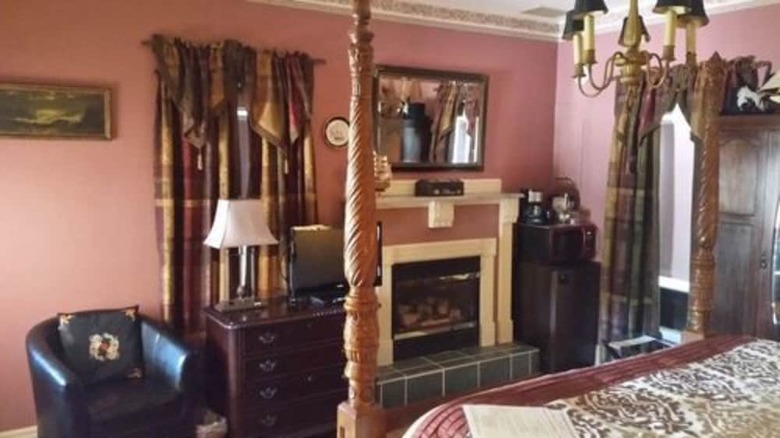 The Bridgeford House Bed & Breakfast
