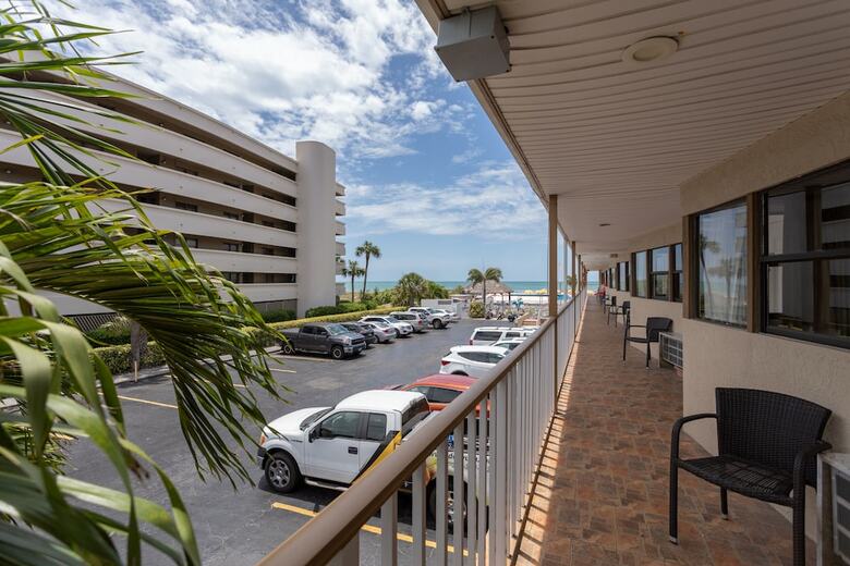 Apartamento Plaza Beach Hotel Beachfront Resort