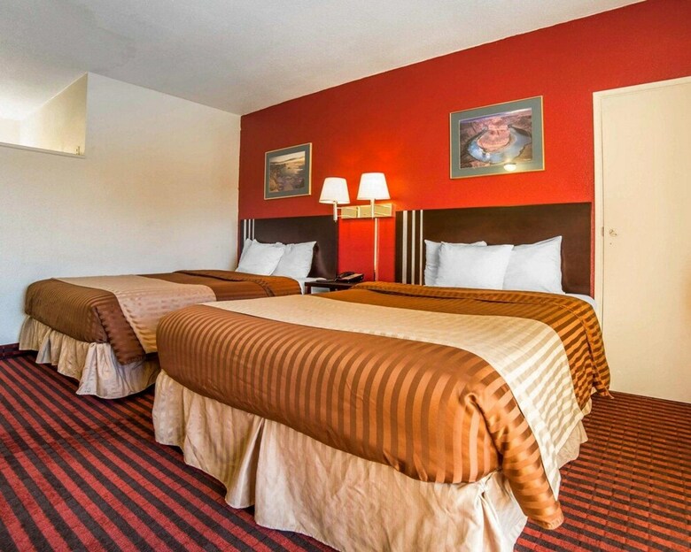 Hotel Rodeway Inn At Lake Powell