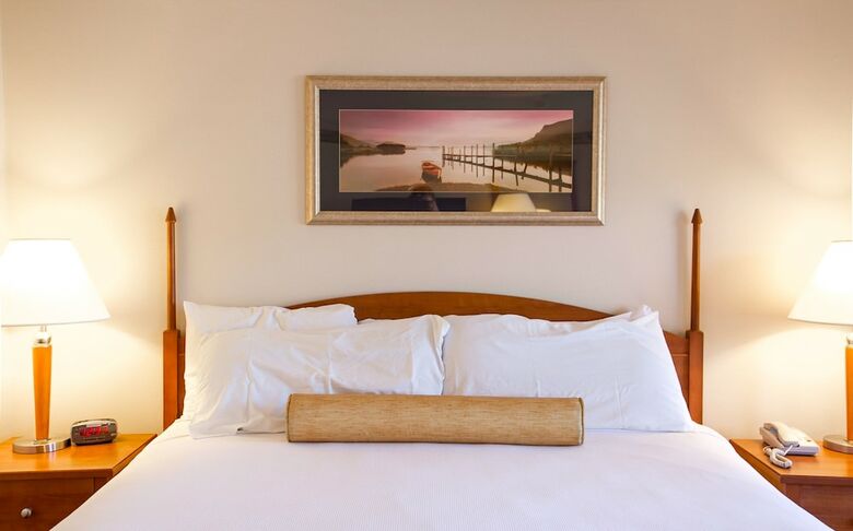 Hotel Flagship Inn And Suites