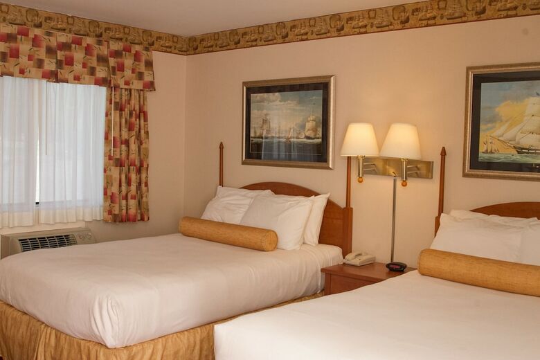 Hotel Flagship Inn And Suites