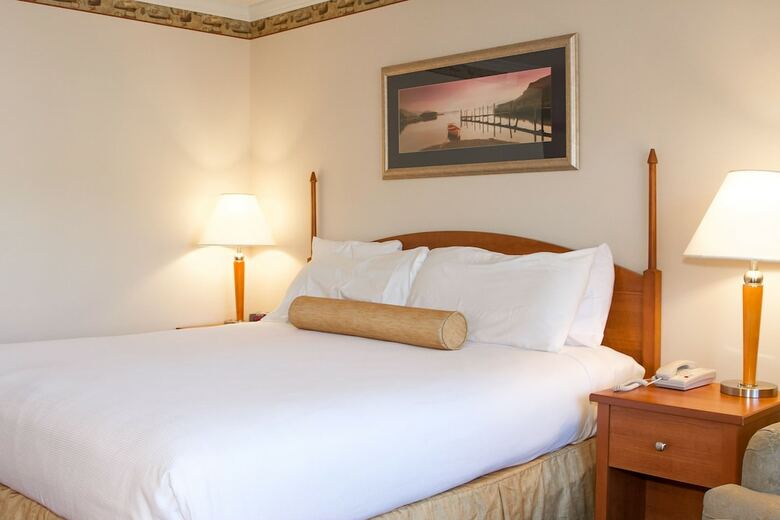 Hotel Flagship Inn And Suites